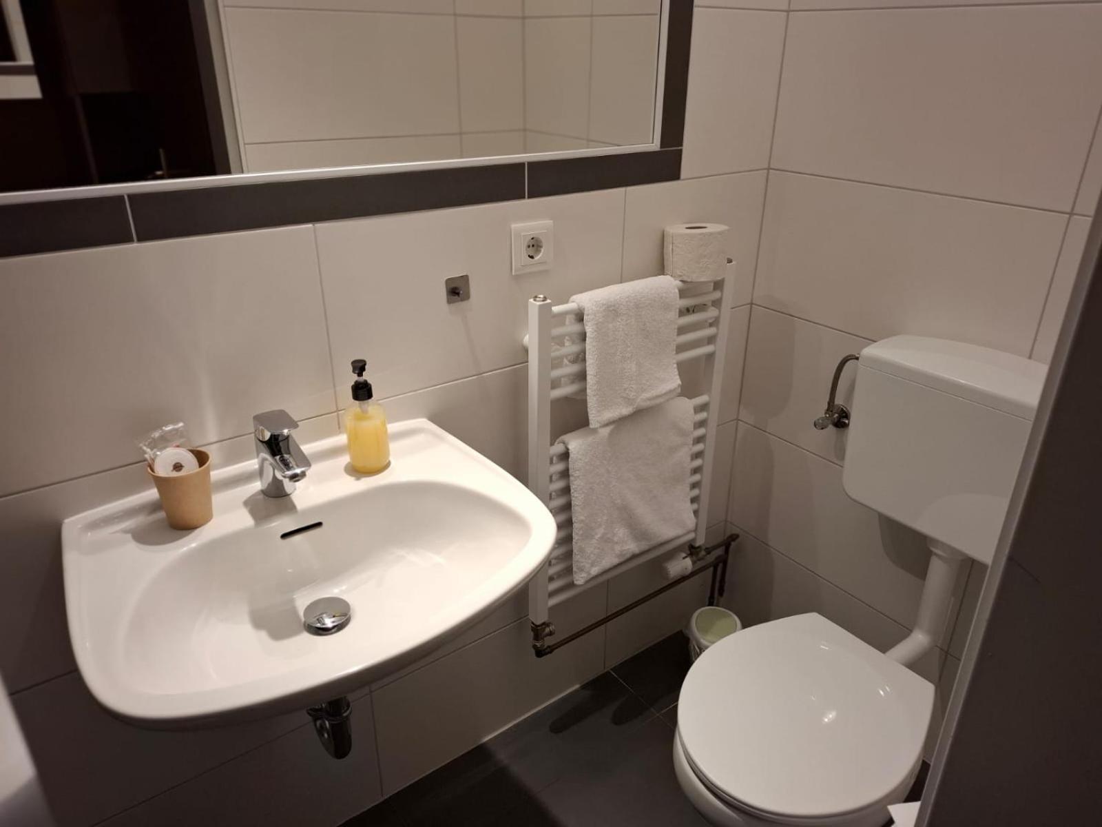Hotel Am Schwarzen Berg Stade Eksteriør billede