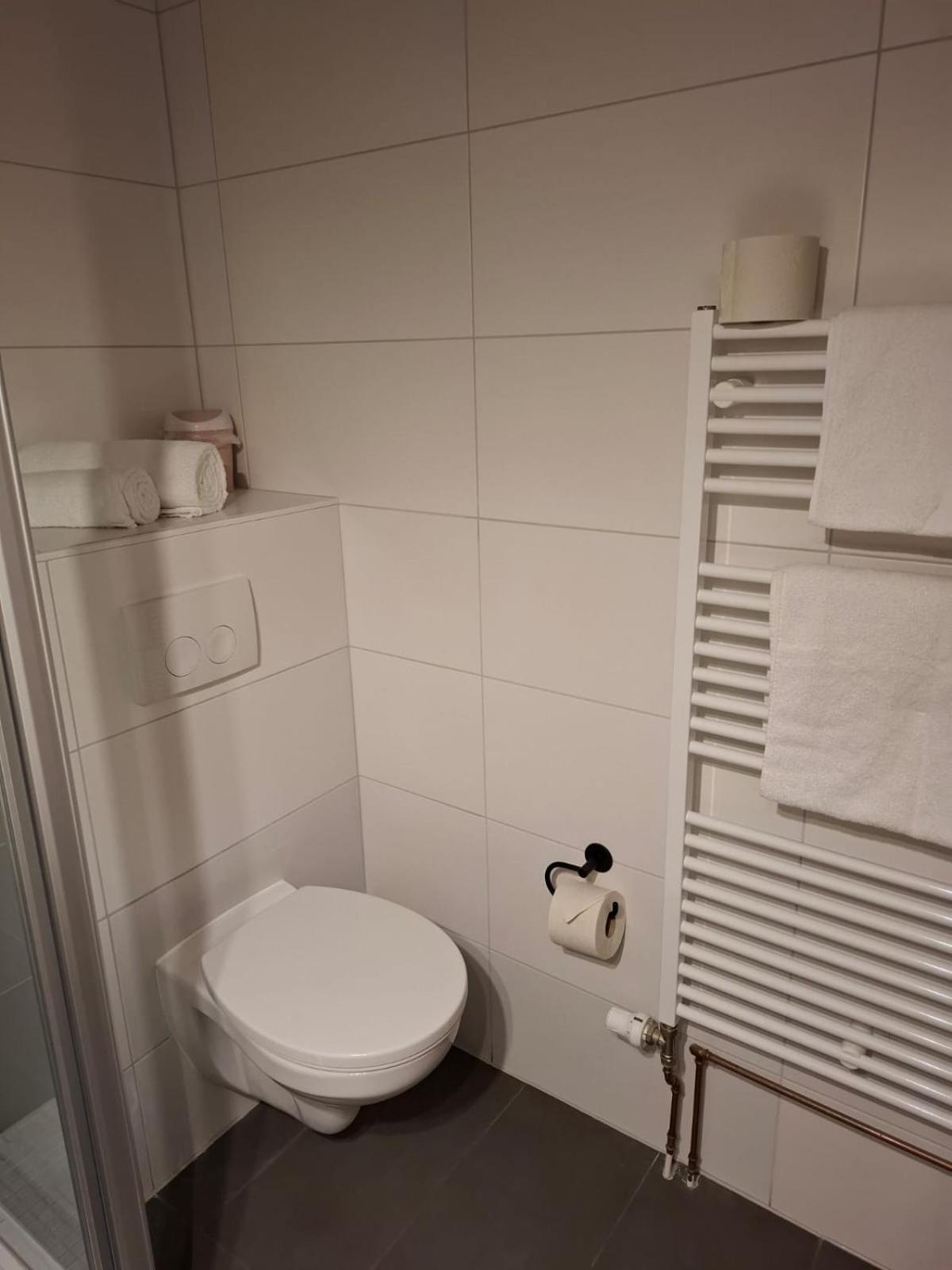 Hotel Am Schwarzen Berg Stade Eksteriør billede