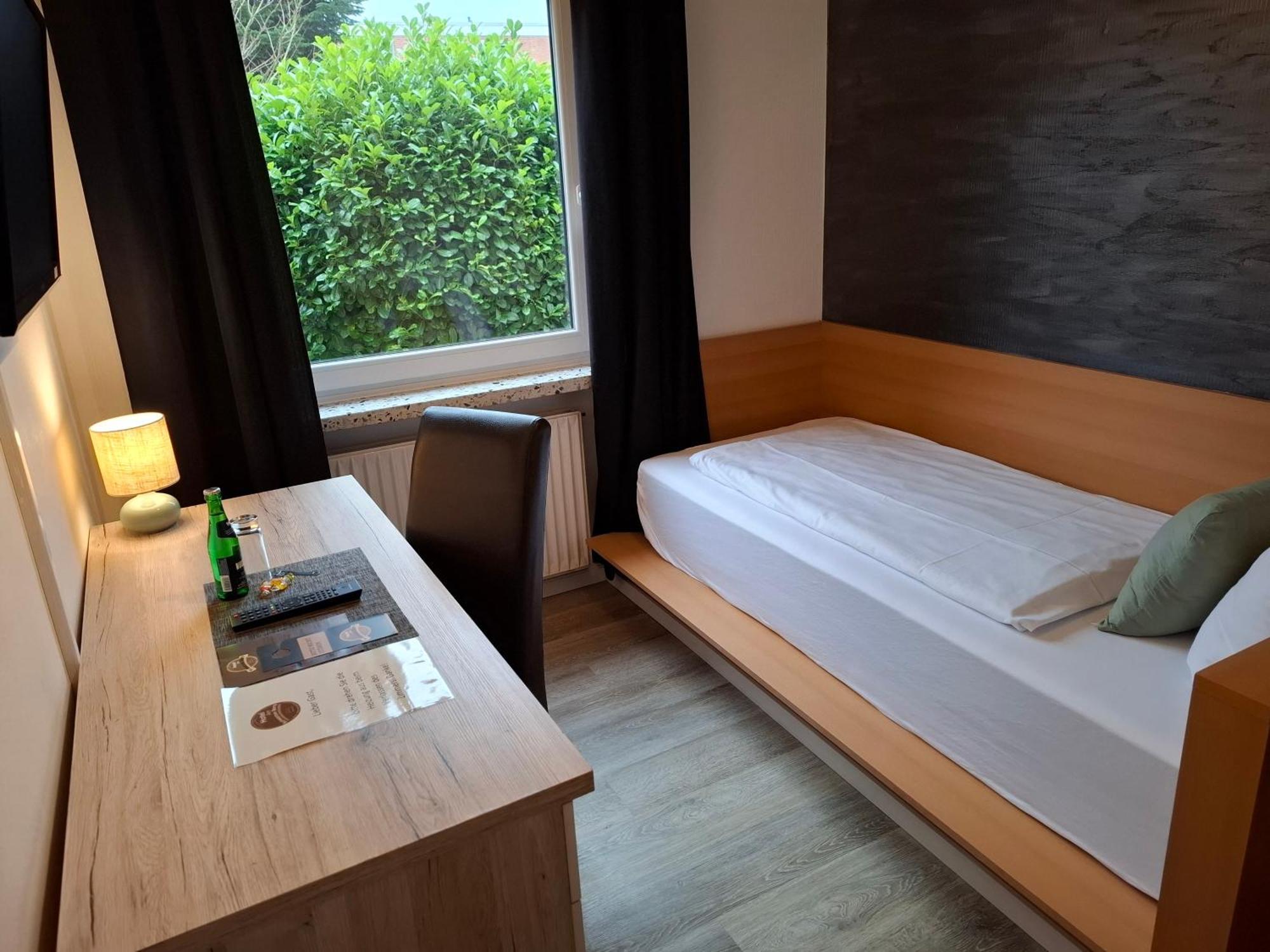 Hotel Am Schwarzen Berg Stade Eksteriør billede