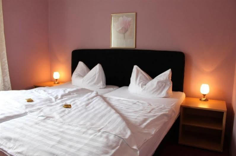 Hotel Am Schwarzen Berg Stade Eksteriør billede